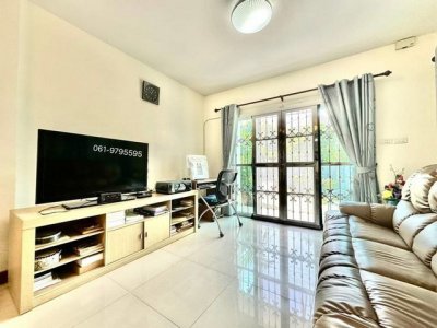 บ้านเดี่ยวมือสองศรีราชา ราคาถูก ทำเลดี แหล่งชุมชน มบ.ศรีนครินทร์ FP-H02367 - รูปที่ 2