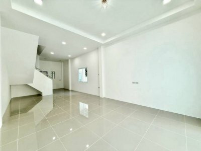 ขายบ้านหลังมุม หมู่บ้านบูรพาแลนด์ หนองค้อ ศรีราชา บ้านสวยเนื้อที่เยอะ TP-H2507 - รูปที่ 4